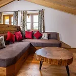 Lacklehen Apartamento *
